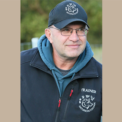 Leo Slotta-Bachmayr Biologe und Hundetrainer